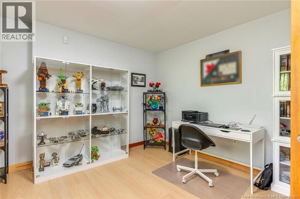 4 Ashwood Court, photo 33