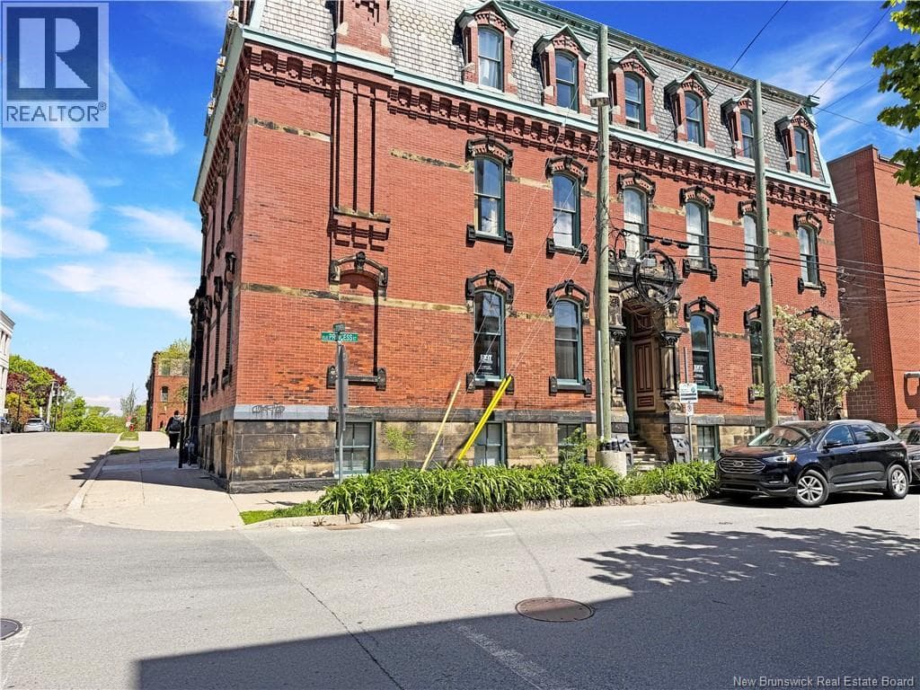 157 Princess Street Unit# 2, photo 2