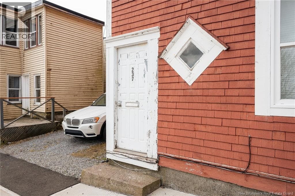 239 Britain Street, photo 7
