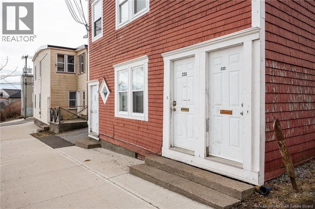 239 Britain Street, photo 8