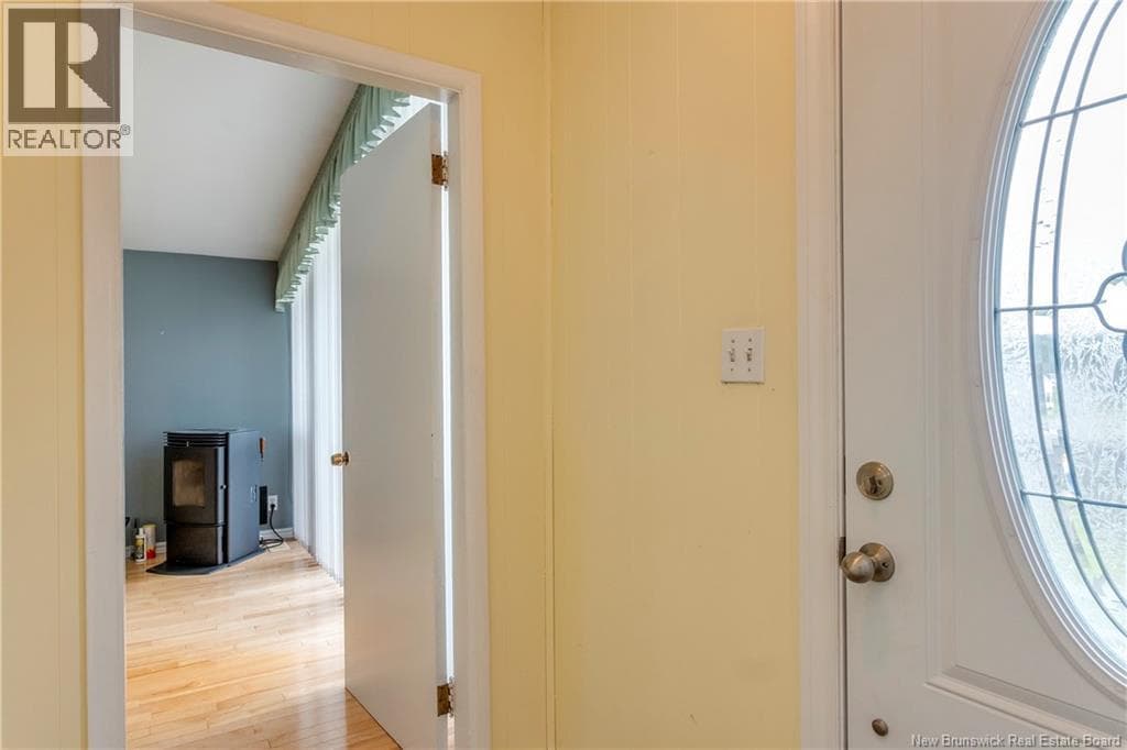118 Simpson Drive, photo 16