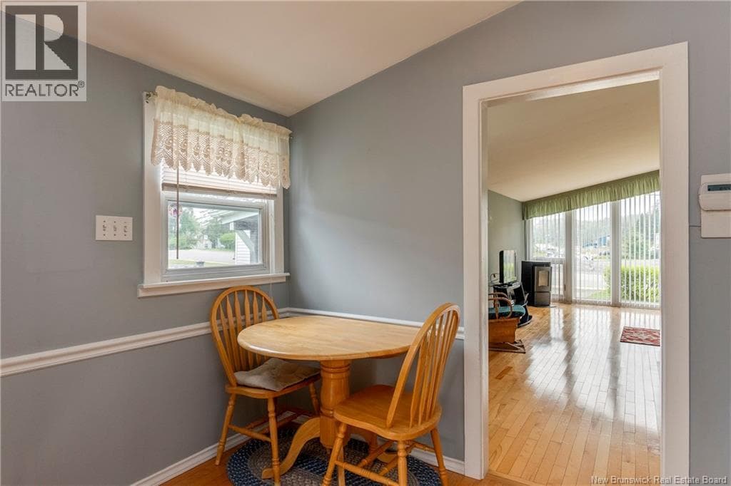 118 Simpson Drive, photo 27