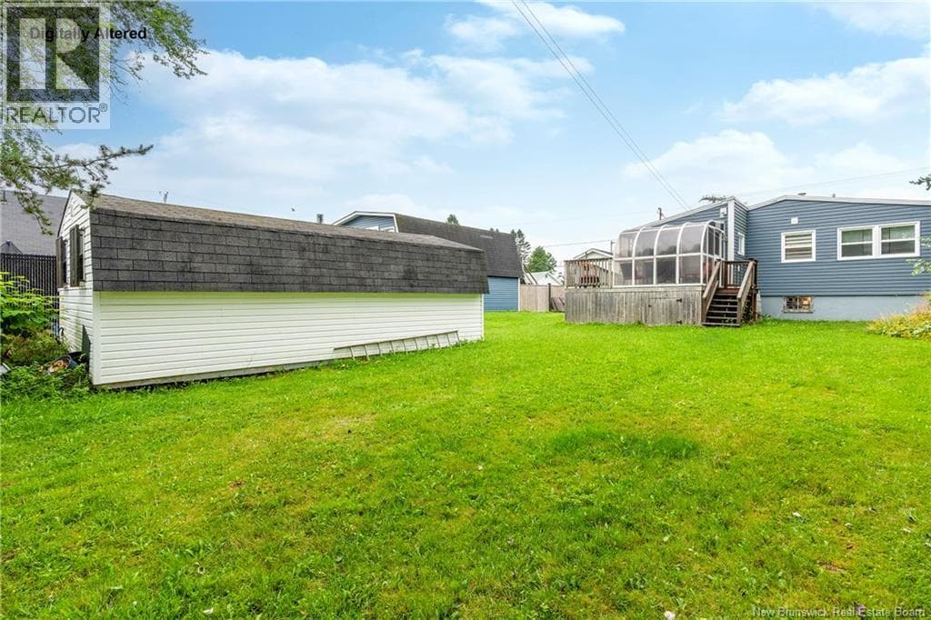 118 Simpson Drive, photo 3