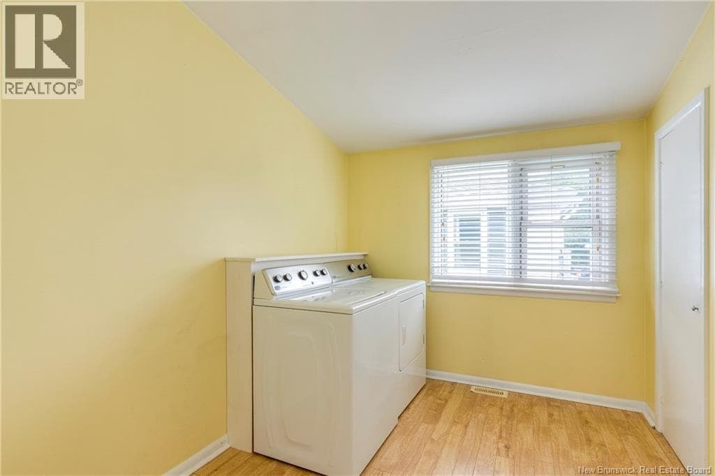 118 Simpson Drive, photo 42