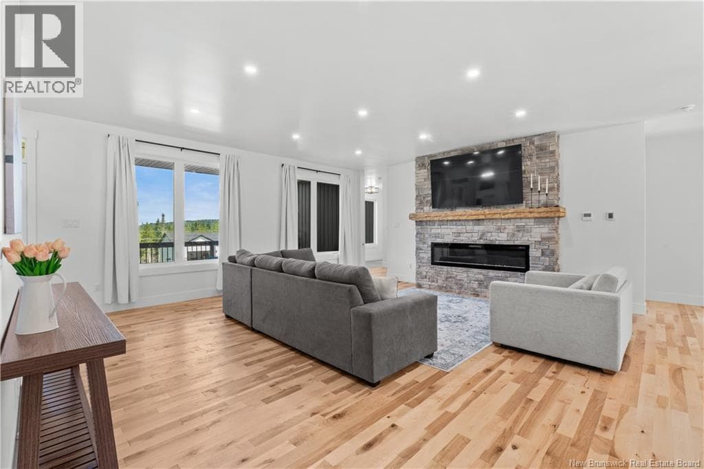 22 Carlingford Drive, photo 12
