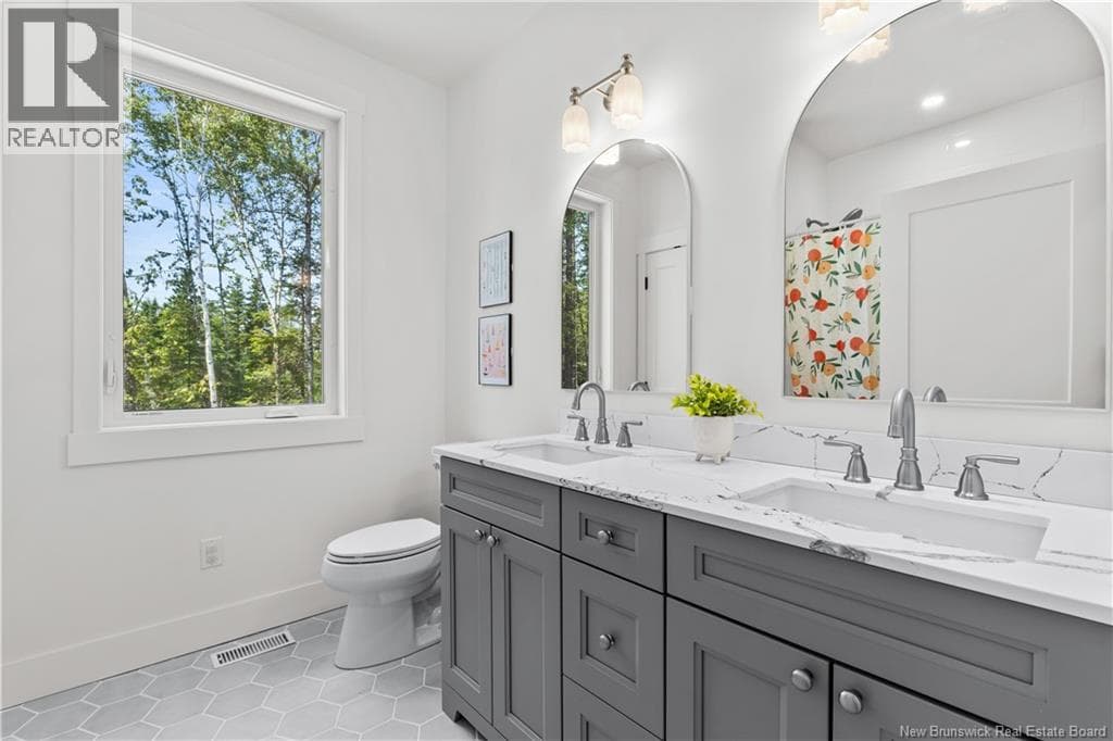 22 Carlingford Drive, photo 28