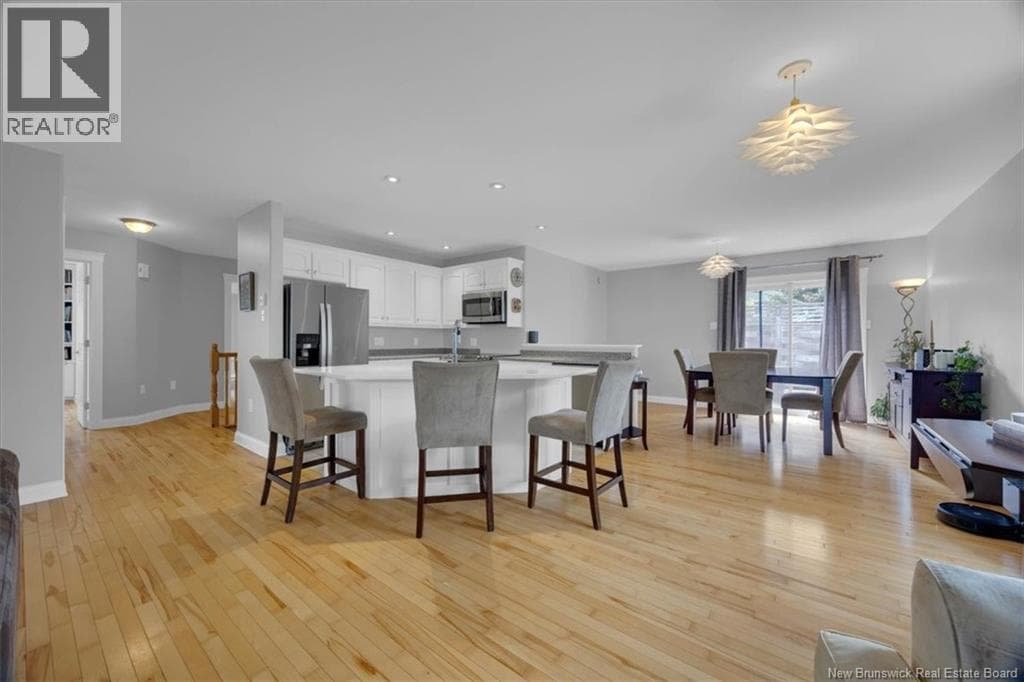 8 Devonayer Court, photo 11