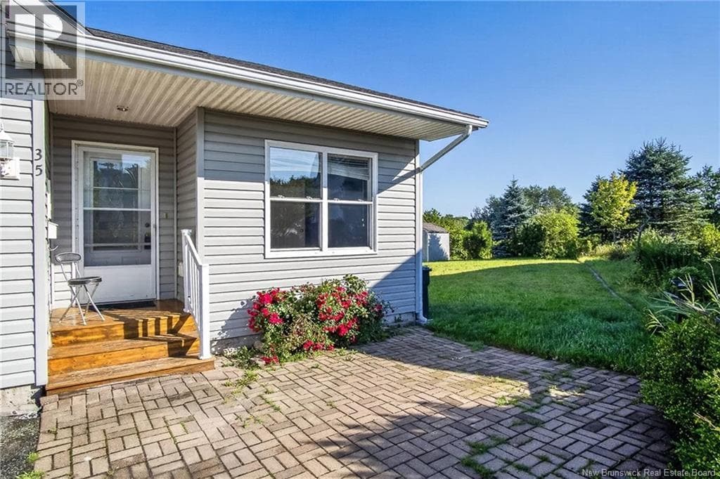 35 Saint Peters Court, photo 6