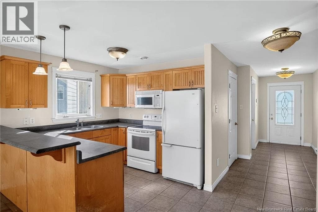 35 Saint Peters Court, photo 4