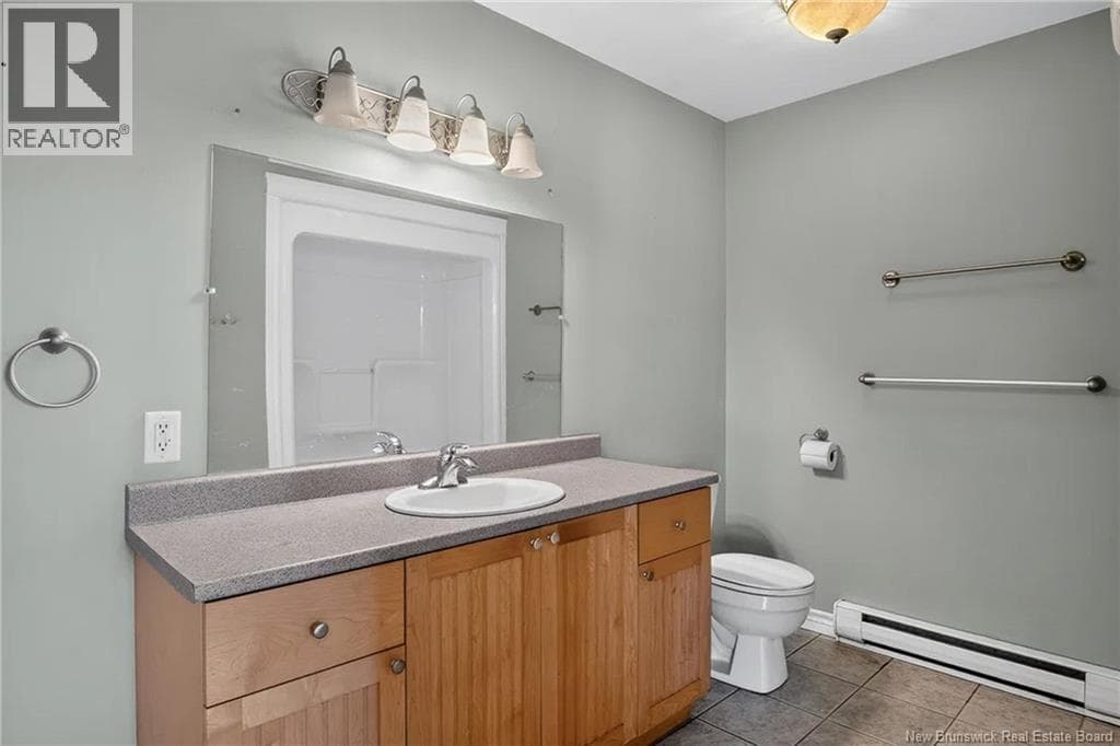 35 Saint Peters Court, photo 18