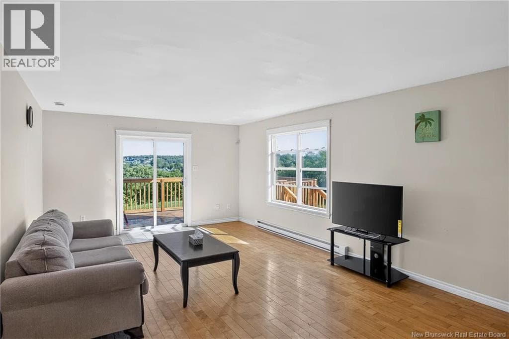 35 Saint Peters Court, photo 14