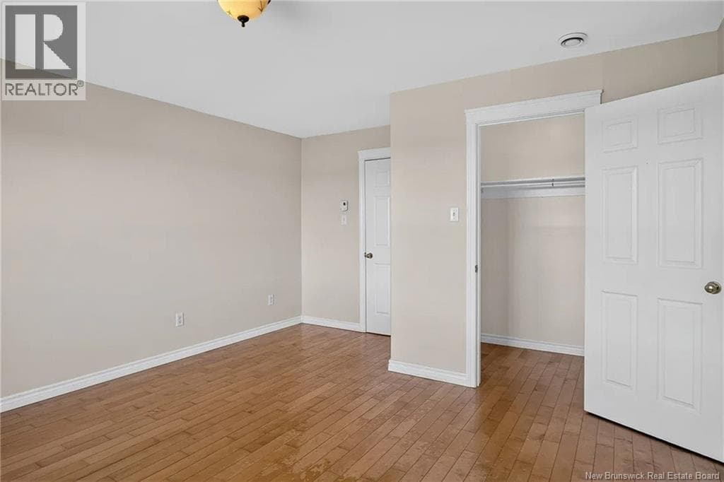 35 Saint Peters Court, photo 21