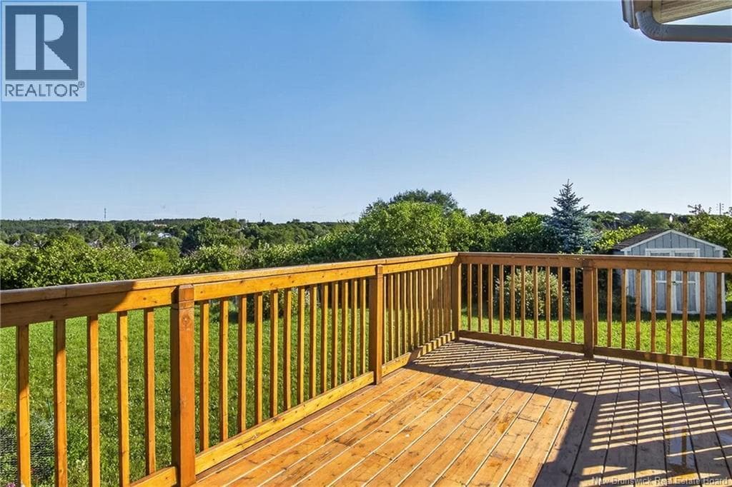 35 Saint Peters Court, photo 37