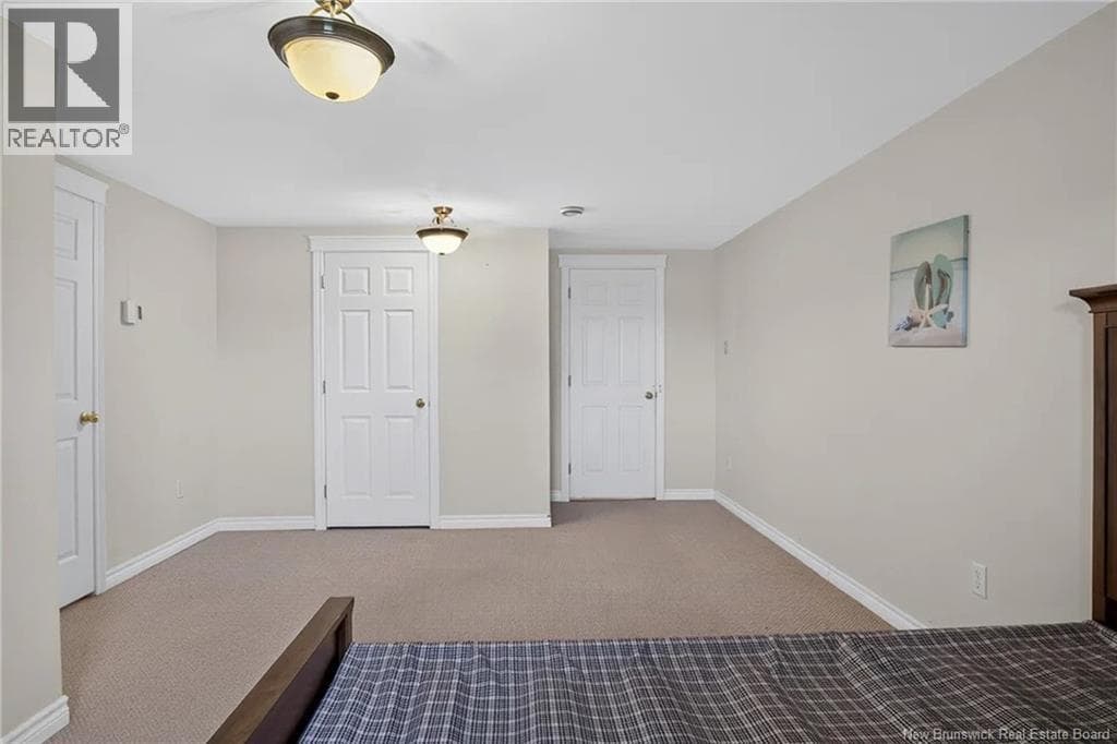 35 Saint Peters Court, photo 32