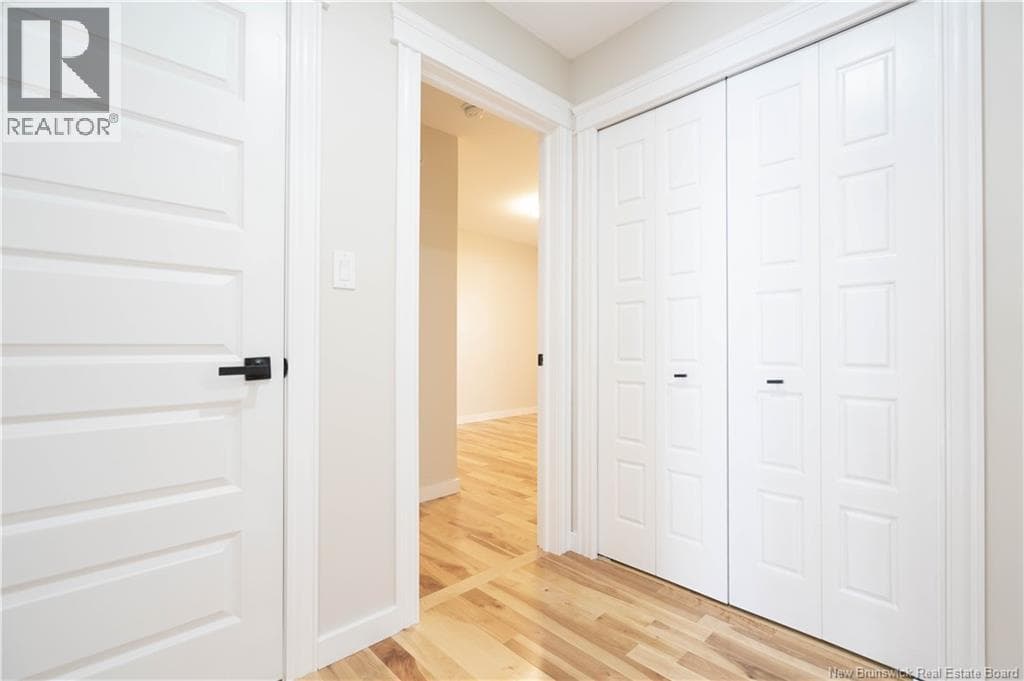 23 Harding Street, photo 32