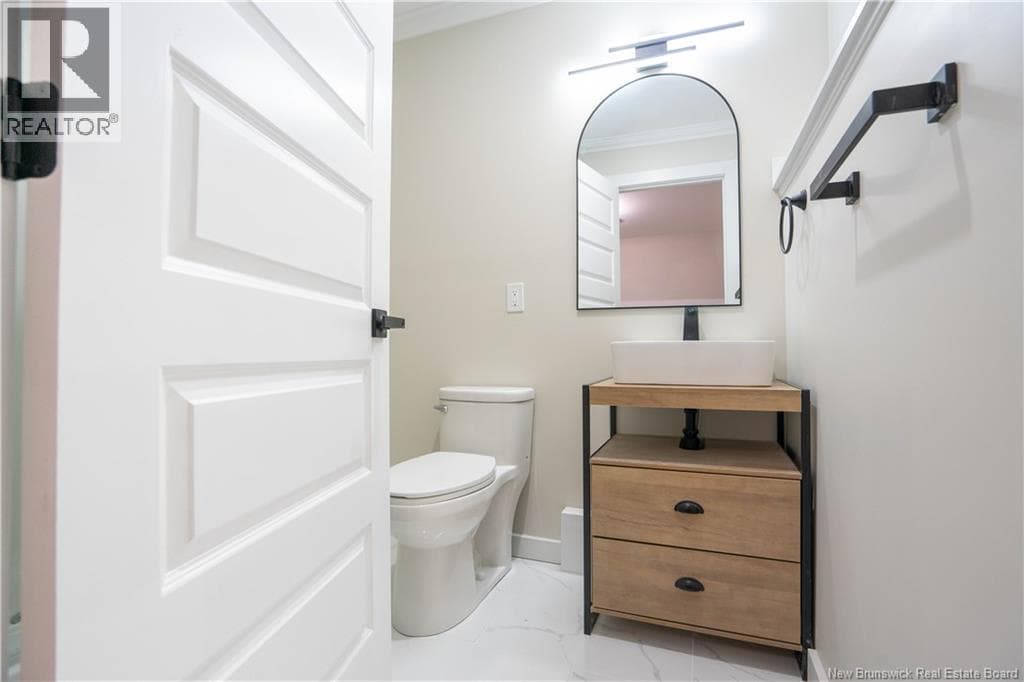 23 Harding Street, photo 9