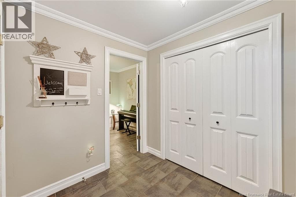 234 Duke Street West, photo 43