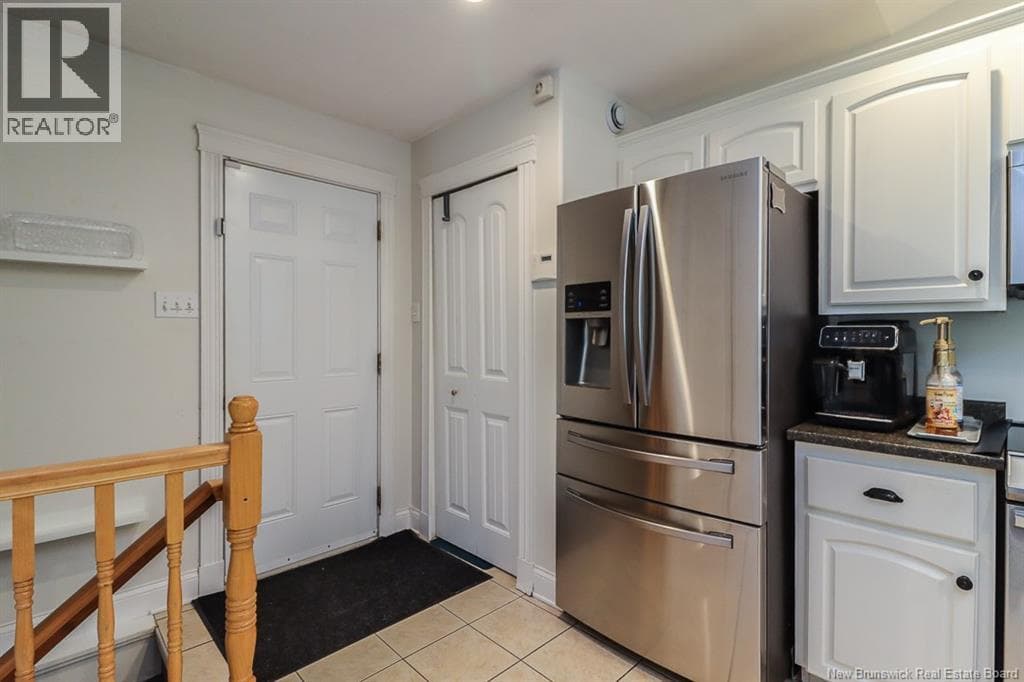 108 Hazelton Drive, photo 32