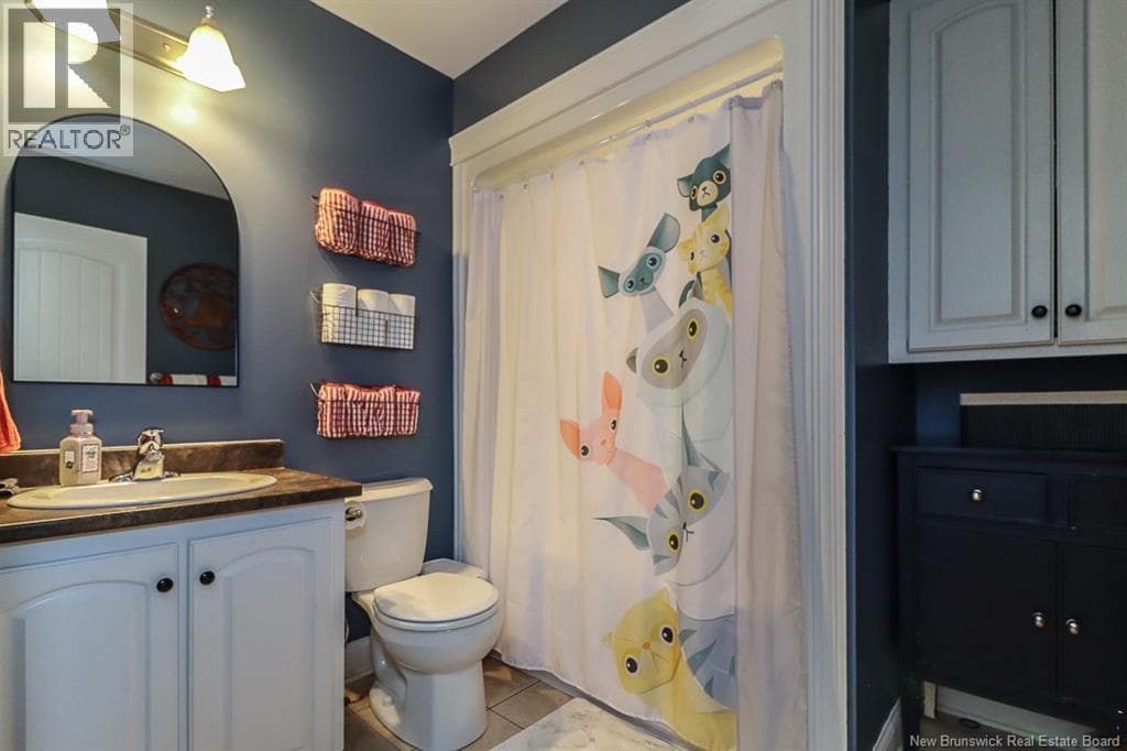 108 Hazelton Drive, photo 22