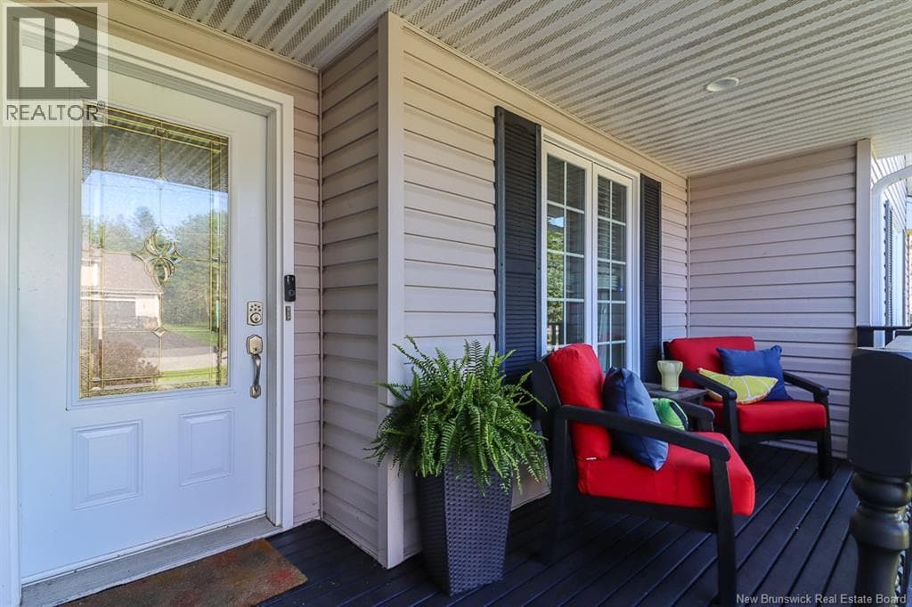 108 Hazelton Drive, photo 6