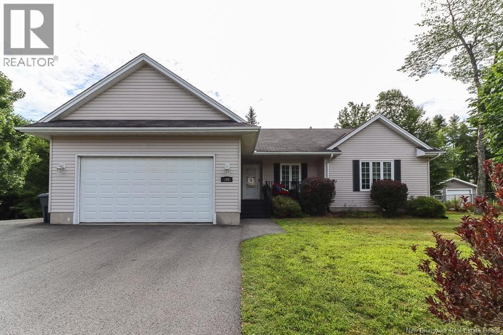 108 Hazelton Drive, photo 49