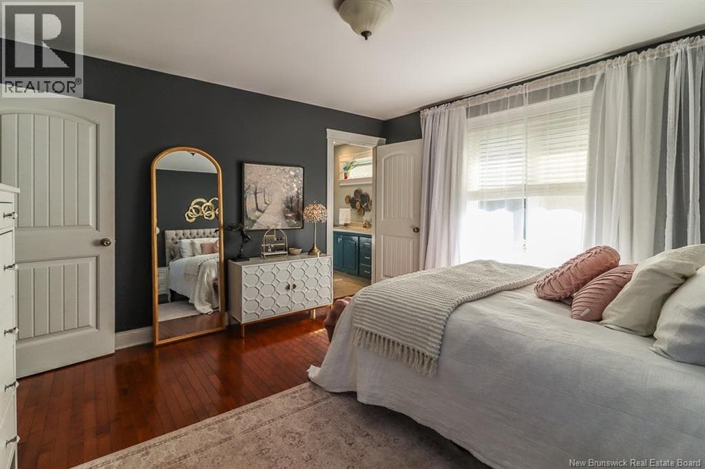 108 Hazelton Drive, photo 24
