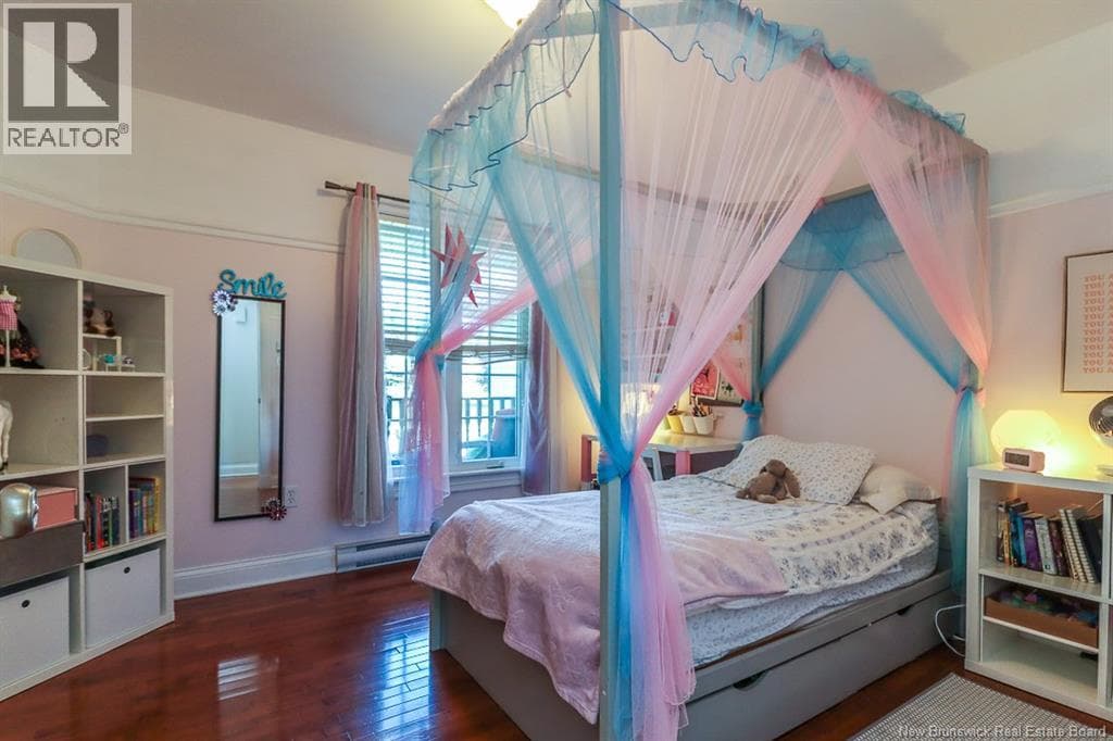 108 Hazelton Drive, photo 30