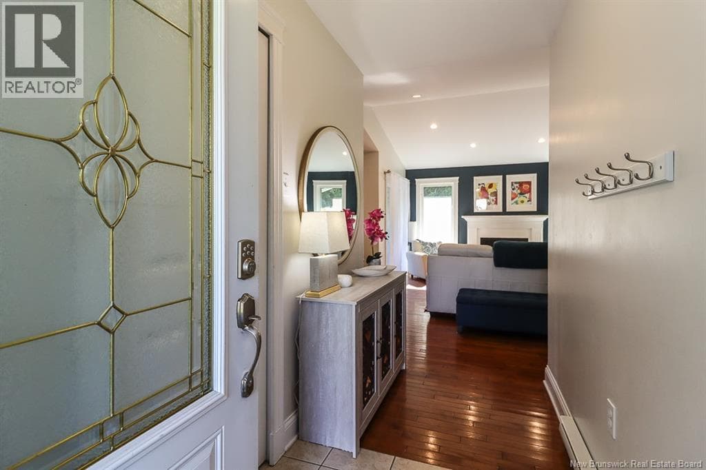 108 Hazelton Drive, photo 8