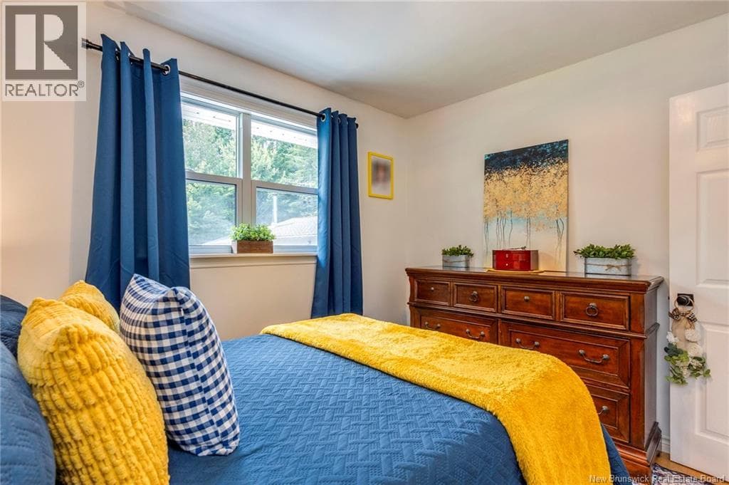 125 Inglewood Drive, photo 19