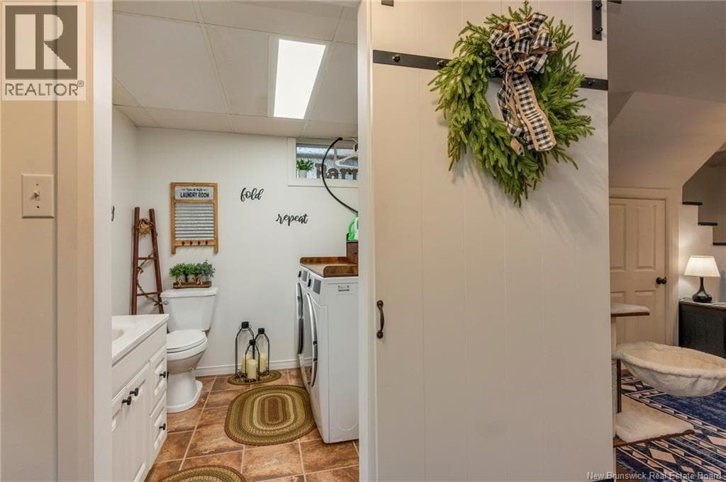 125 Inglewood Drive, photo 28