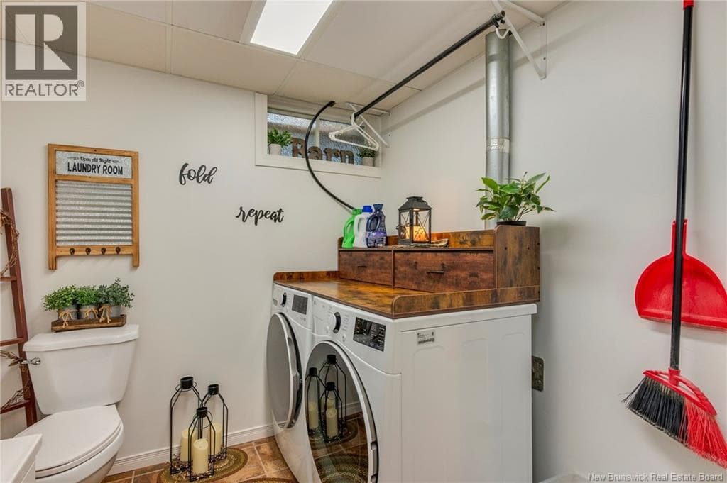 125 Inglewood Drive, photo 29
