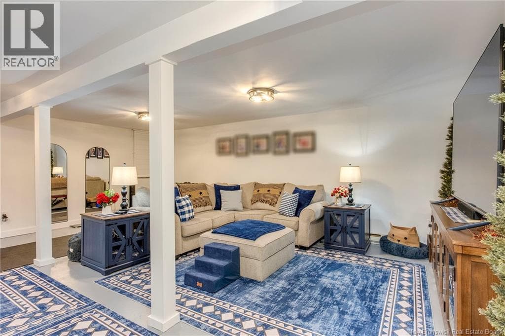 125 Inglewood Drive, photo 31