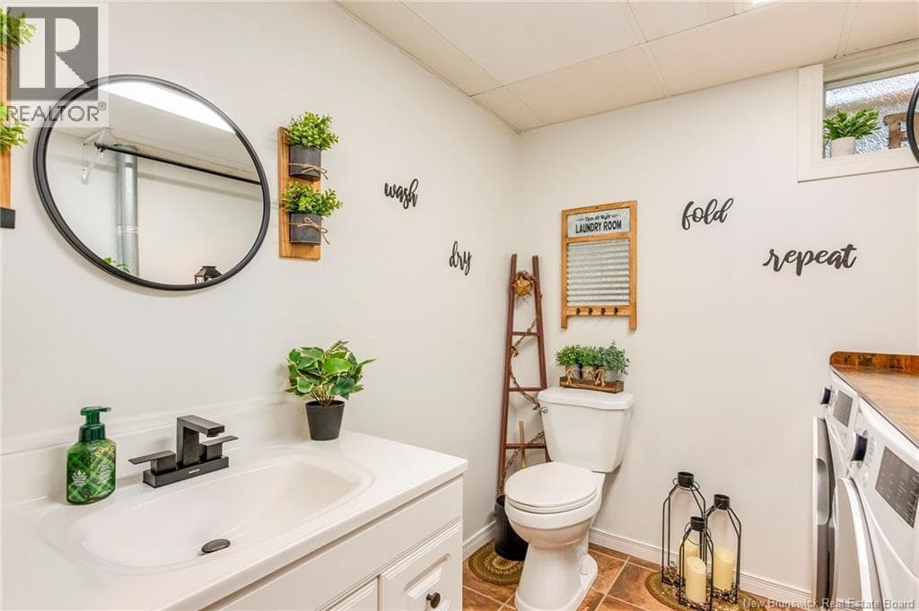 125 Inglewood Drive, photo 35