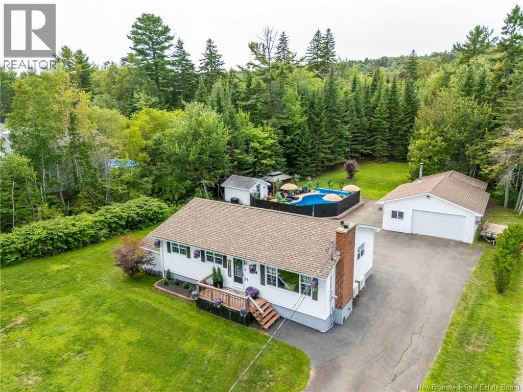 125 Inglewood Drive, photo 41