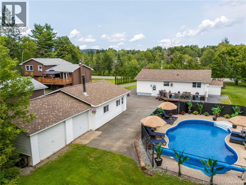 125 Inglewood Drive, photo 44