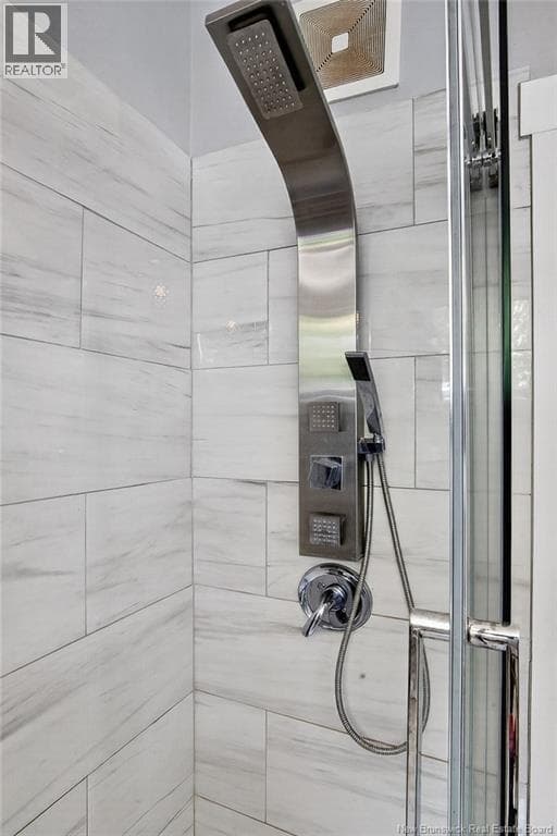 52 Dorchester Street, photo 37
