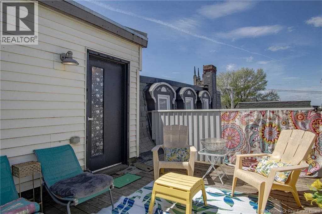 52 Dorchester Street, photo 32