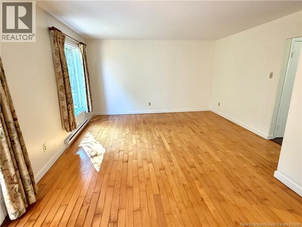 67 Candlewood Lane, photo 2