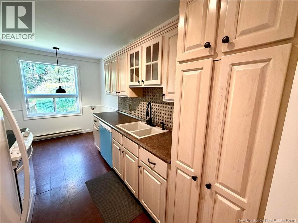 67 Candlewood Lane, photo 9