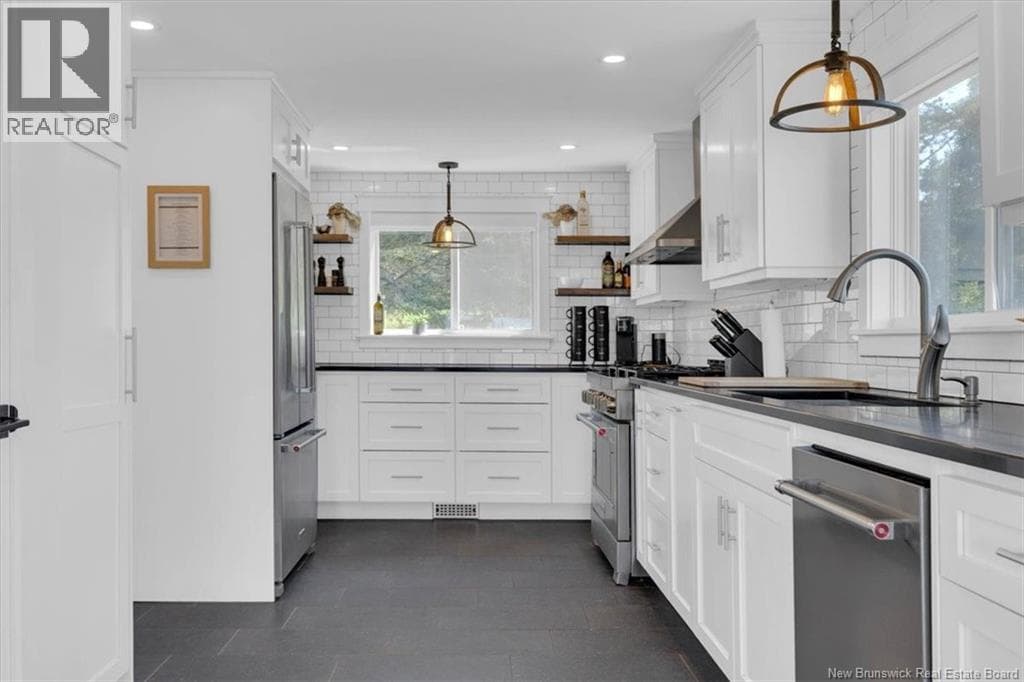 285 Anthony's Cove Road, photo 8