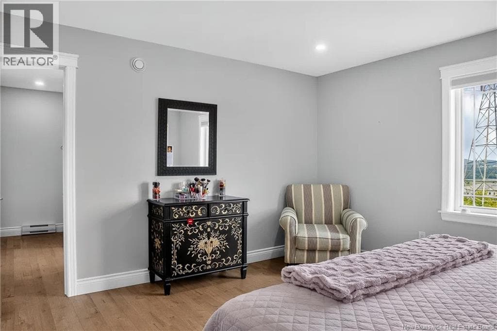 34 McMaster Avenue, photo 22
