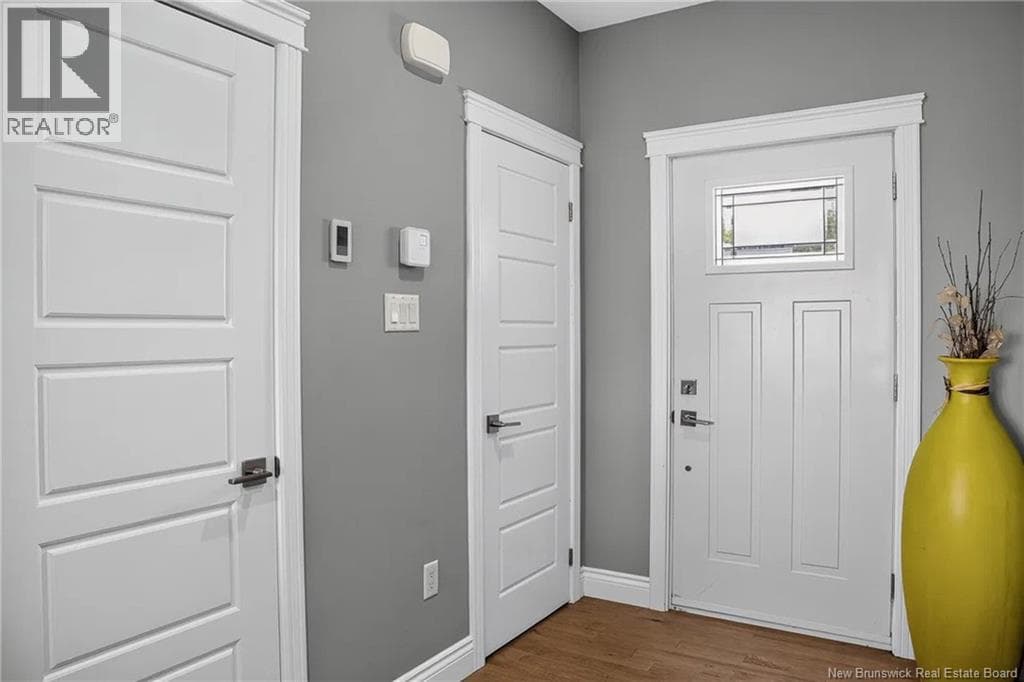34 McMaster Avenue, photo 6
