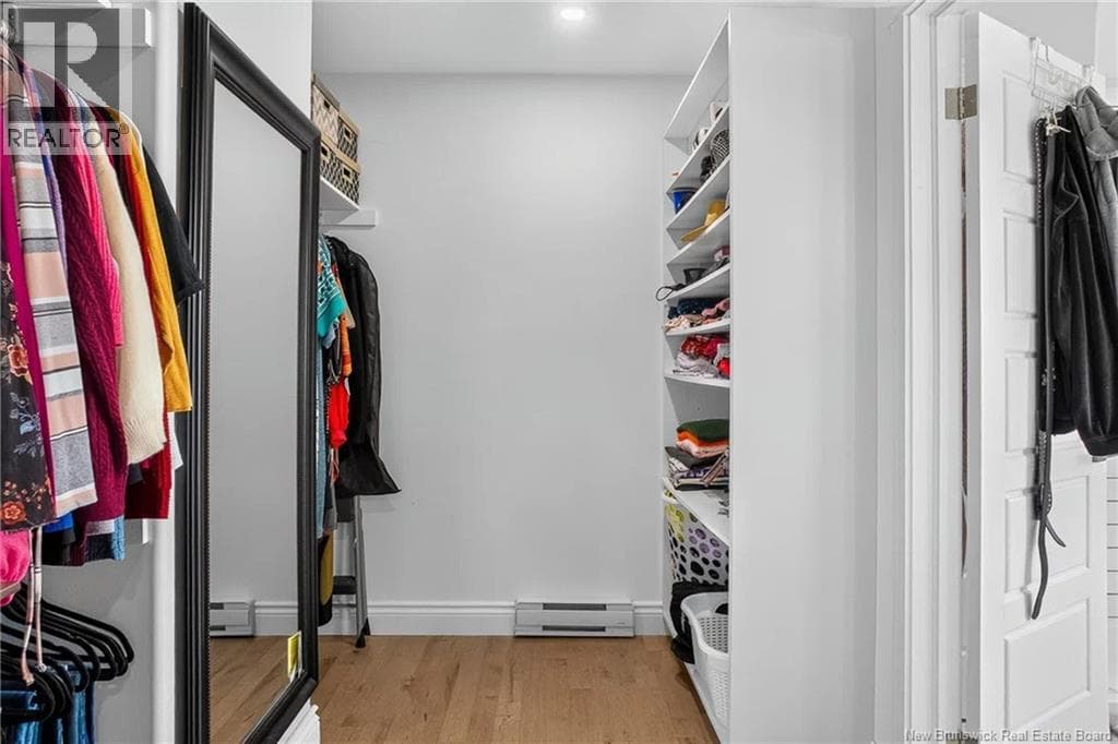 34 McMaster Avenue, photo 23