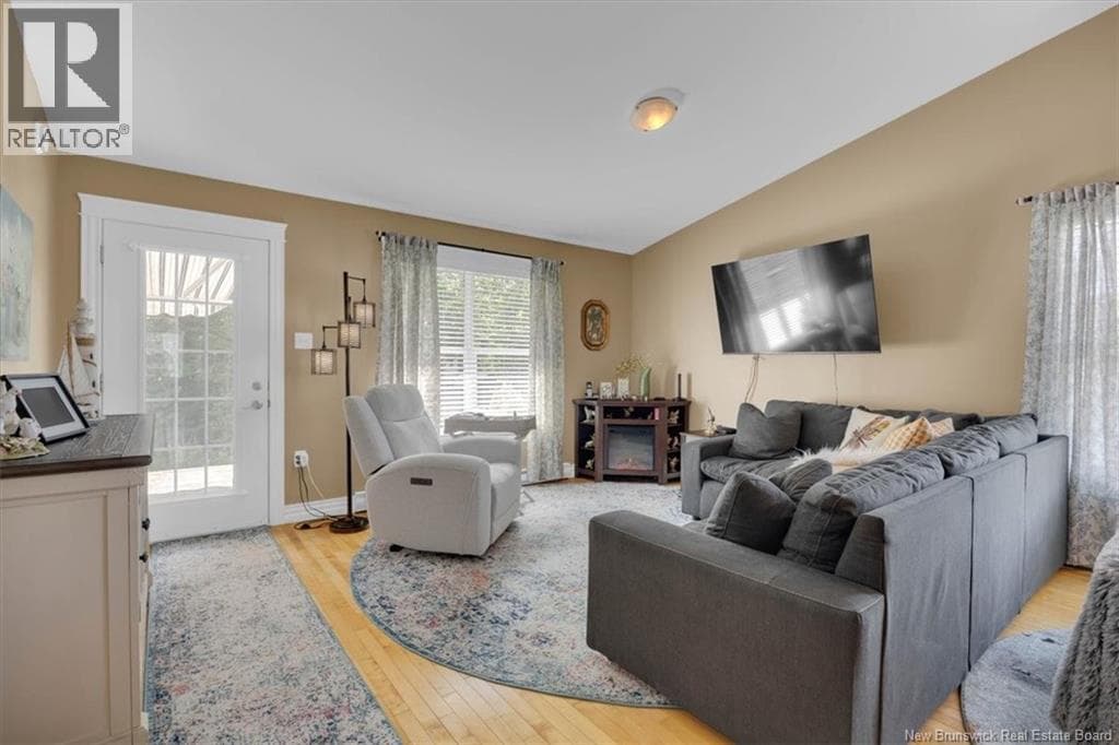 14 Alexander Court, photo 11