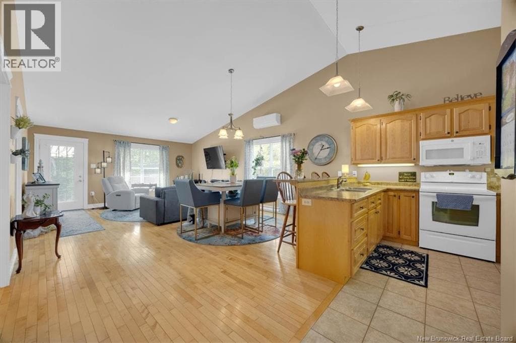 14 Alexander Court, photo 8