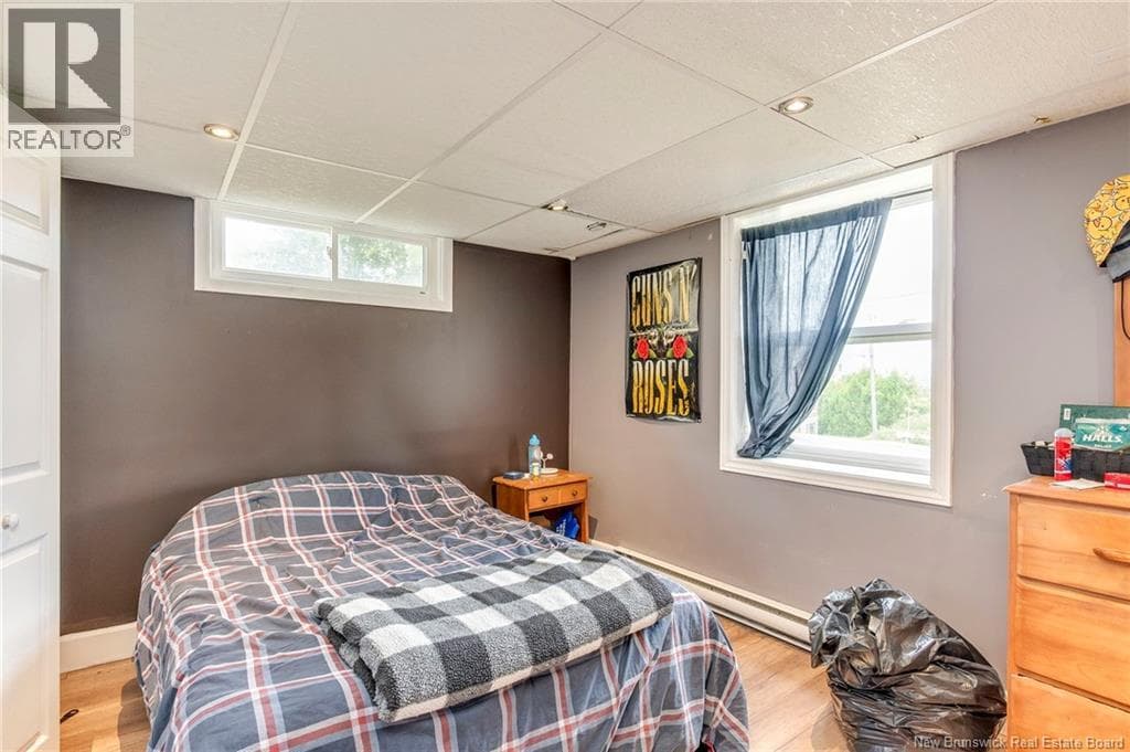 490 Lancaster Avenue, photo 30
