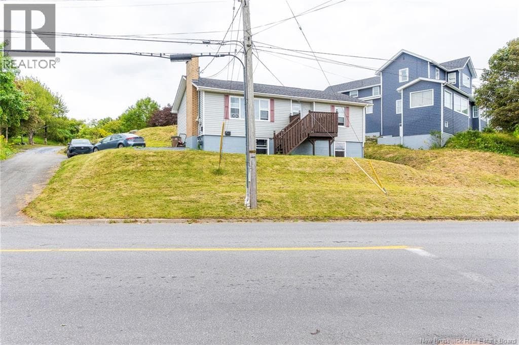 490 Lancaster Avenue, photo 36