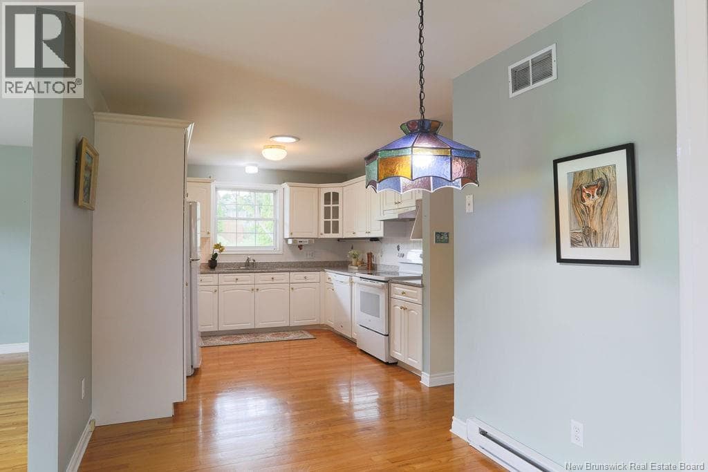 18 Garrison Drive, photo 7