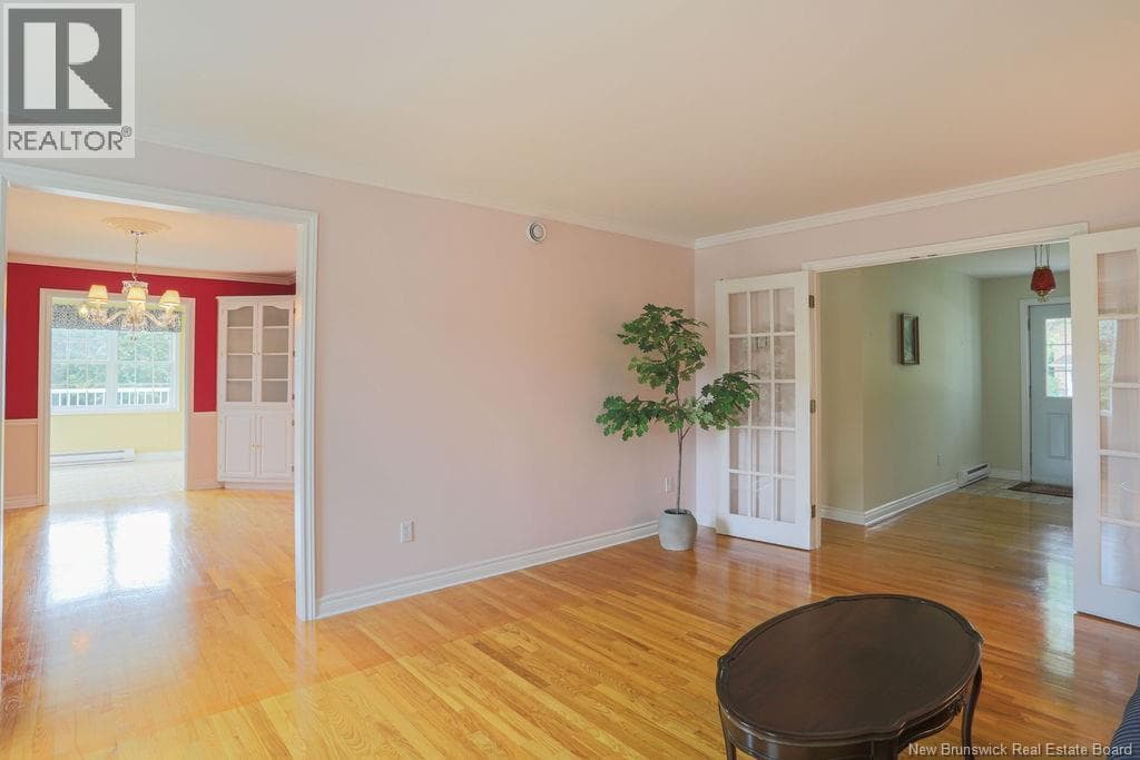18 Garrison Drive, photo 19