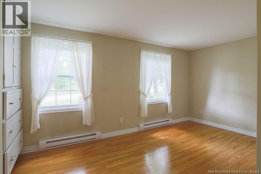 18 Garrison Drive, photo 34